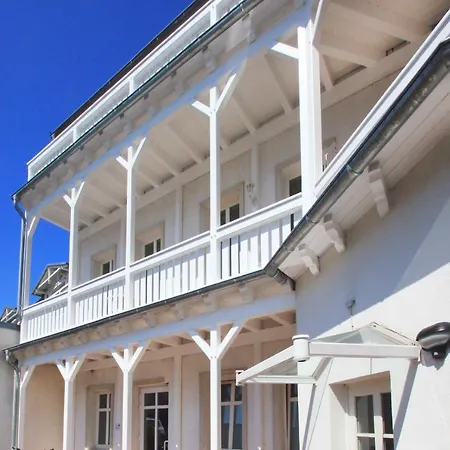 Residenz Strandeck Ferienwohnung 05 Goehren (Ruegen)