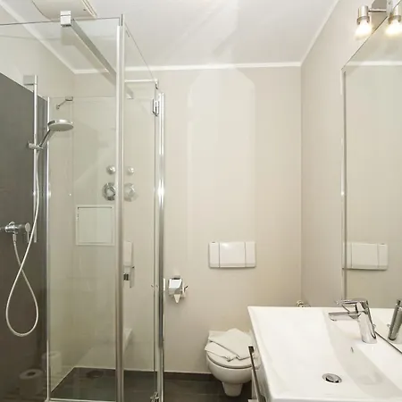 Residenz Strandeck Ferienwohnung 05 Goehren (Ruegen)