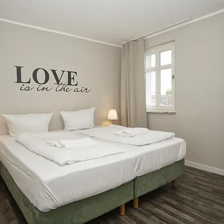 Residenz Strandeck Ferienwohnung 05 * Goehren (Ruegen)